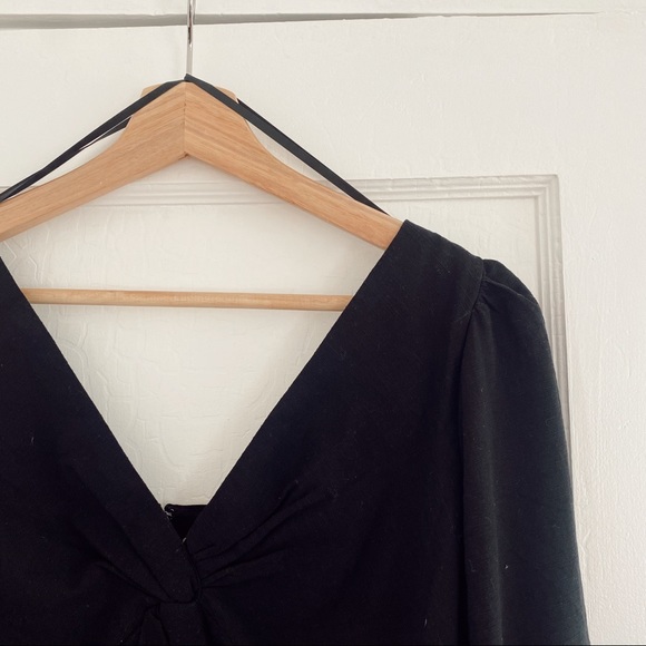 Love Bonito Knot Twist Top - Picture 4 of 4